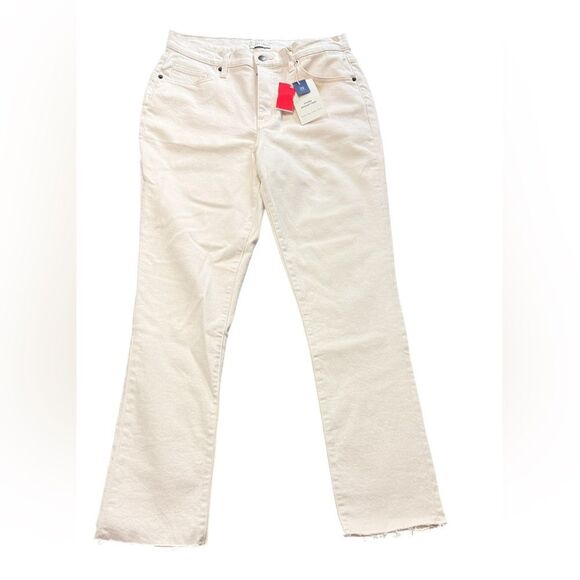 Oliver Logan Denim - Oliver Logan Crosby Relaxed Creamy White Jeans